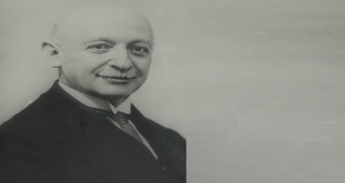 Ord.Prof.Dr.Akil Muhtar Özden